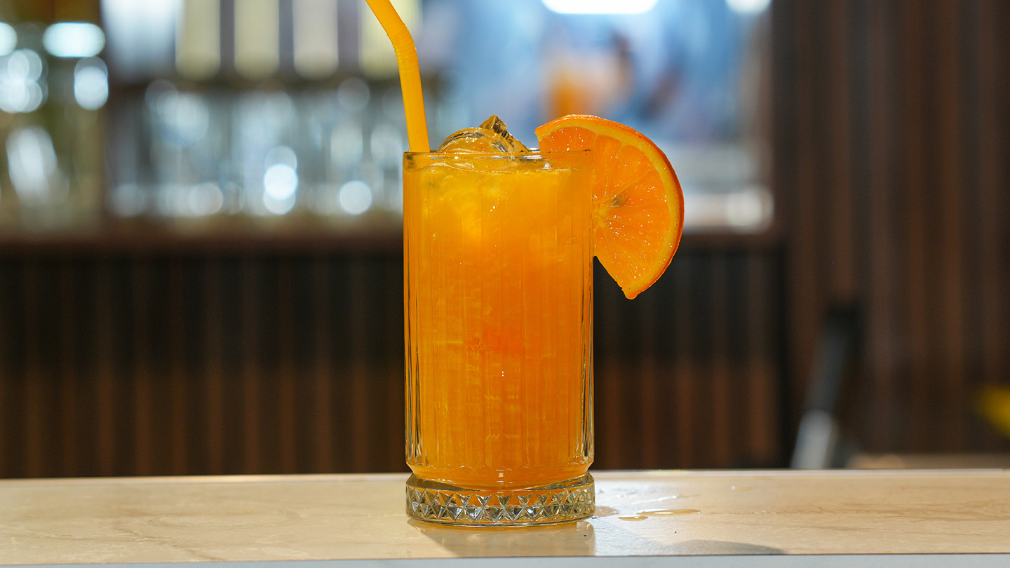 Sıkma portakal suyu